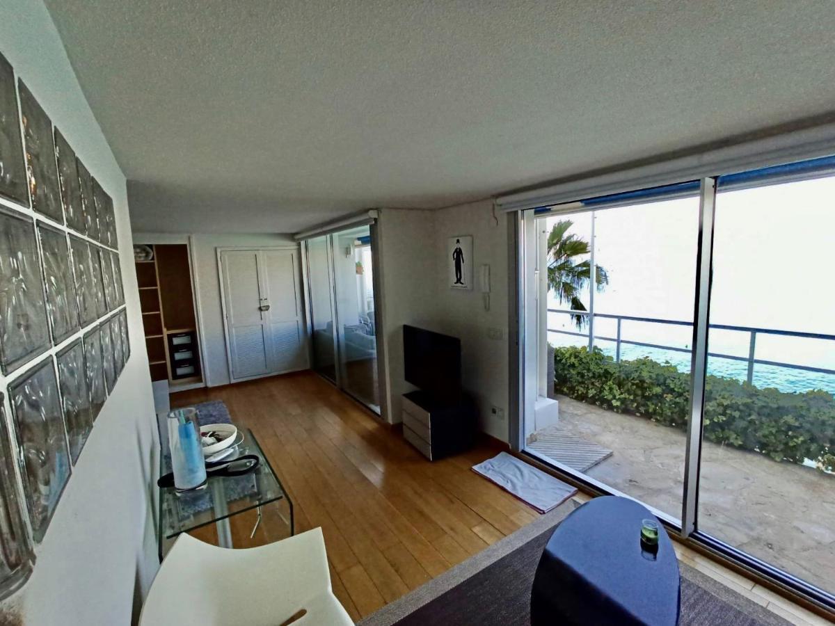Estudio Primera Linea Con Acceso Privado Al Mar Benidorm Ngoại thất bức ảnh