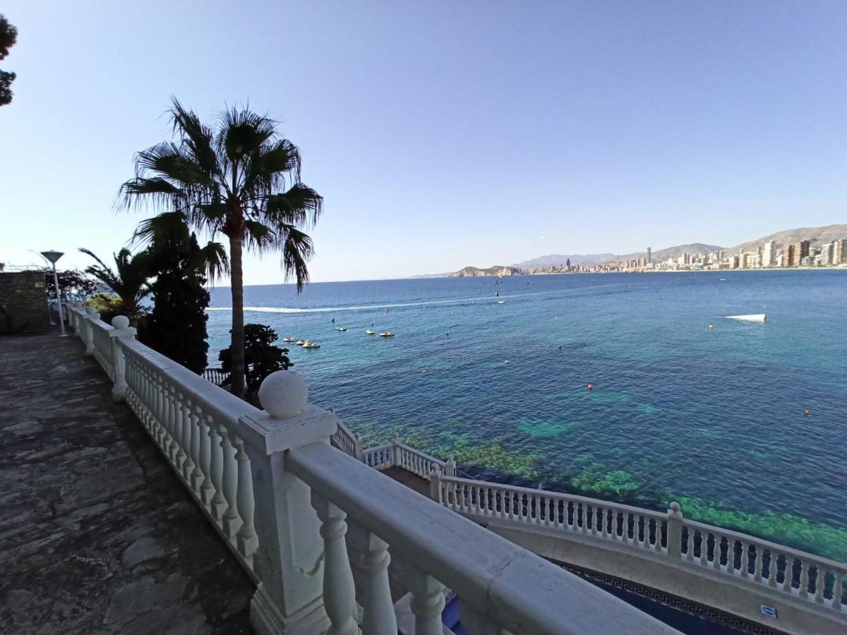 Estudio Primera Linea Con Acceso Privado Al Mar Benidorm Ngoại thất bức ảnh